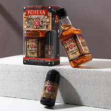 Новогодний подарочный набор Успеха (гель для душа 250 мл, шариковый дезодорант, 50 г)