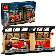 LEGO Harry Potter: Книжный уголок Хогвартс-экспресс, 832 детали (76450)