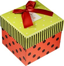 Коробка подарочная "Сердечки и горошек" зеленая крышечка 13*12*10.5см