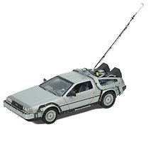 Детская металлическая машинка 1:24, серия "Мув" (Назад в будущее)