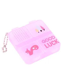Таблетница с цепочкой квадратная 4 секции Зверюшки Good Luck (пластик) (6х6)