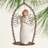 Статуэтка Willow Tree с золотой цепочкой на подвесе Truly Golden (10 см) (27273)