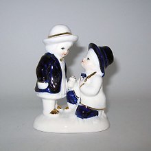 Фигурка Мальчик с девочкой, 10х6х12 см (37093)