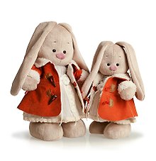 Мягкая игрушка Зайка Ми в дубленке и белом платье (25 см) (STS-035)
