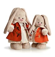 Мягкая игрушка Зайка Ми в дубленке и белом платье (25 см) (STS-035)