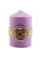 Сиреневая магическая свеча с пентаграммой