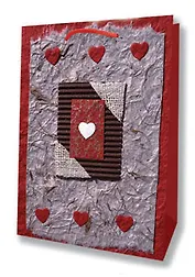 Бумажный пакет с глянцевой ламинацией (26х33х13) (12705) (Феникс-Презент)