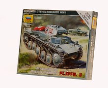 Сборная модель «Немецкий легкий танк Pz.Kpfw.II», ZVEZDA (6102)