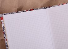 Записная книжка А6 80л "Орнамент. Божьи коровки" 7БЦ, с поролоном, мат.лам., выб.лак, Listoff