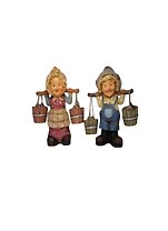 Фигурка Дедушка Бабушка с коромыслом (20х18) (02-29)