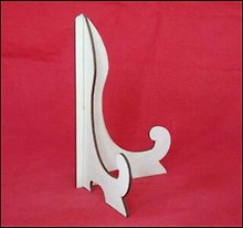 Подставка под тарелку для росписи и декупажа вертикальная (13661) (161мм) (упаковка)