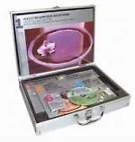 Цифровая фотография: инструменты мастера. В комплекте: 5 уникальных книг, карманная шпаргалка фотографа, учебный видеокурс на DVD и чемоданчик