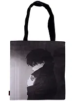 Сумка-шоппер Аниме Синтонимы Персонаж в плаще (ч/б) (Медина Мирай), черная (текстиль) (40х32)