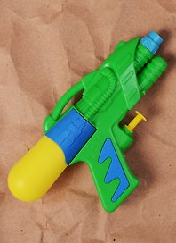 Игрушка «Водный бластер», 15,5 см