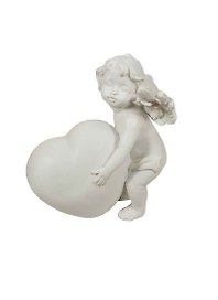 Фигурка декоративная Ангел с сердцем (7,8х6х9) (36678)