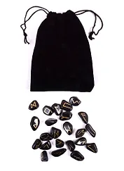 Скандинавские руны из черного обсидиана