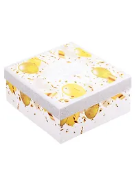 Коробка подарочная Золотые шары 15*15*6,5см, картон