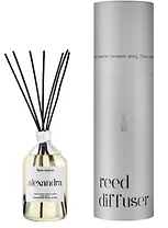 Диффузор ароматический Alexandra (Сандал,Пачули,Листья клевера,Кедр,Мускус,Мадагаскарская ваниль,Гвоздика) (110мл) (flame-RD006-110)