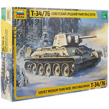 Сборная модель ЗВЕЗДА Советский средний танк Т-34/76 обр.1943г. УЗТМ
