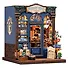 CWGC204 Конструктор интерьерный  – сборный домик CuteBee - Книжный магазин «По Следам Путешествий», 241 деталей (материалы: дерево, картон, пластик, металл), со световыми эффектами (подсветка интерьера), с питанием от 2хААА батареек (не включены), серия D - 2
