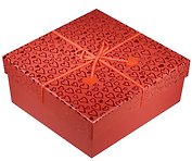 Коробка подарочная "Фетровые сердечки" 18*18*9см