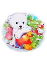 Плакат вырубной А4 "Медвежонок в дарах зимы"