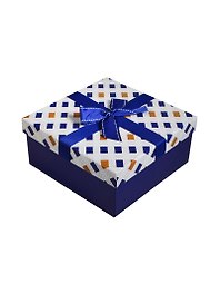 Коробка подарочная "Квадраты с синим" 18*18*8,5см, декор. бант, квадраты, синий, картон, Хансибэг