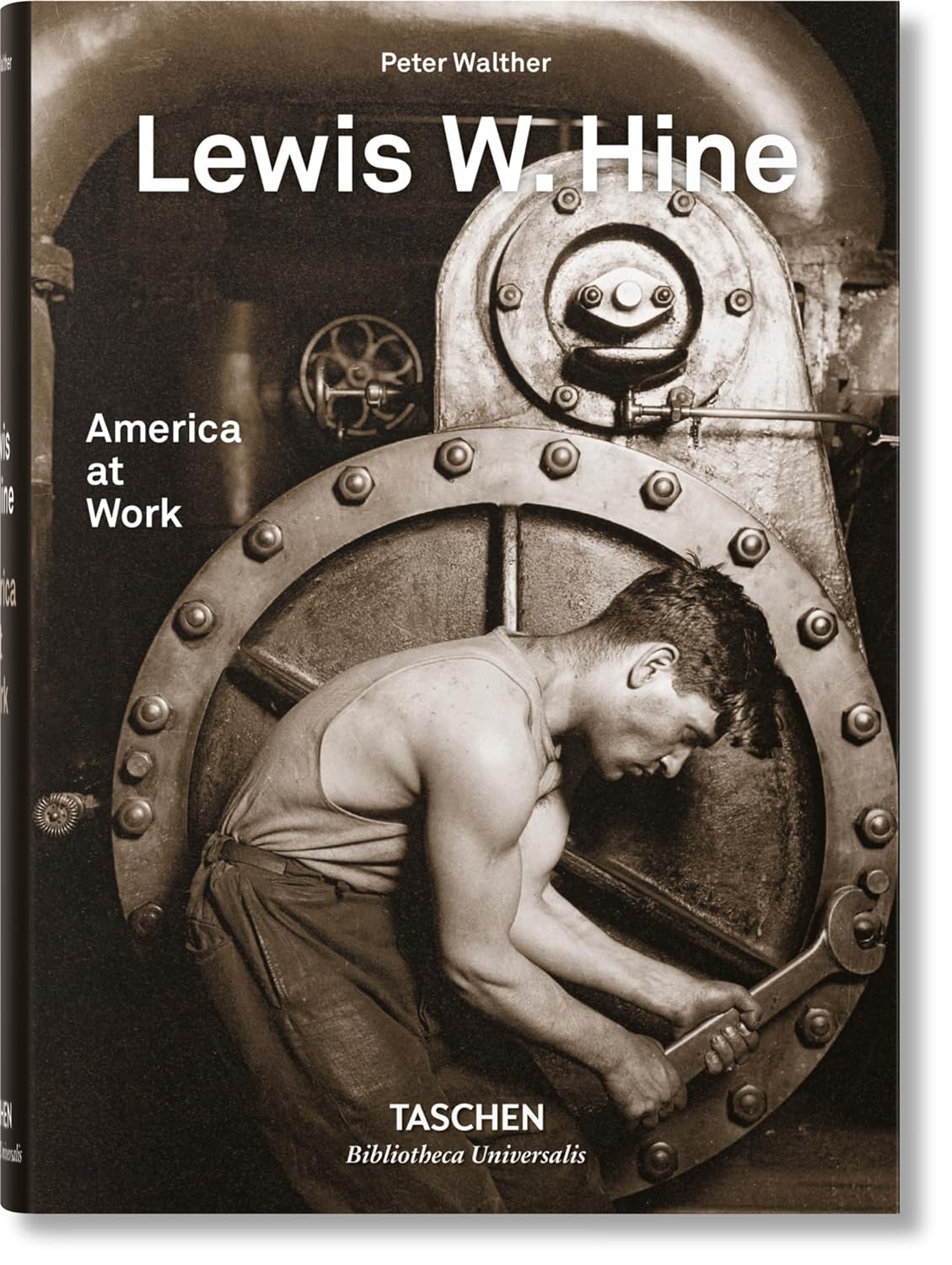 Обложка книги «Lewis W. Hine: America at Work»