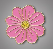 Значок металлический Космея розовая (ЦвтКр1)