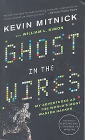 Ghost in the Wires (м) Mitnick