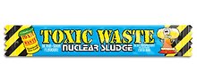 Жевательная конфета Toxic Wastle Nuclear Blue Raspberry (Токсик Нуклеар Малина), 20г